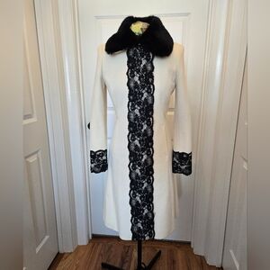 Bebe White And Black Wool Coat With Fur Collar